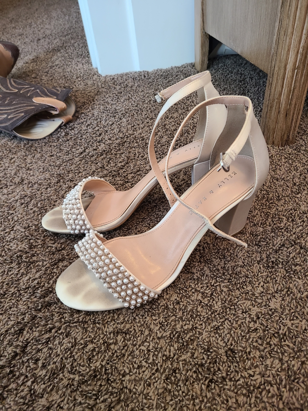 Pearl-Embellished Nude Block Heel Sandals - Women